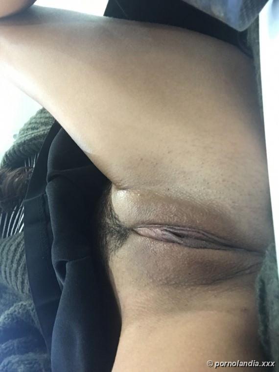 Mulata exibida gosta de mostrar a xota - Foto 235760