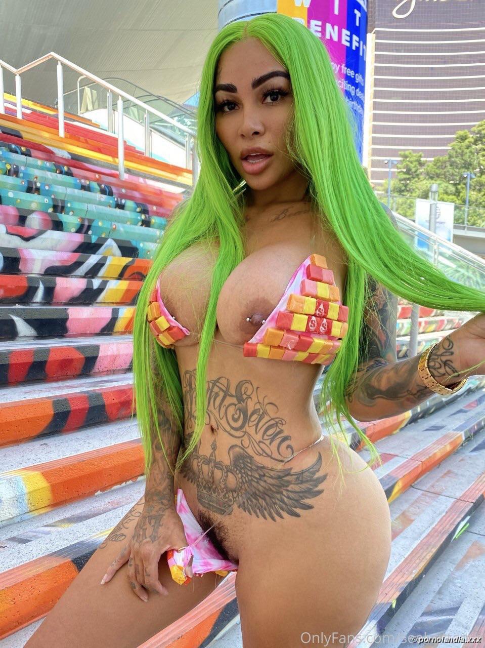 Mulata gostosa tatuada toda peladinha - Foto 236628