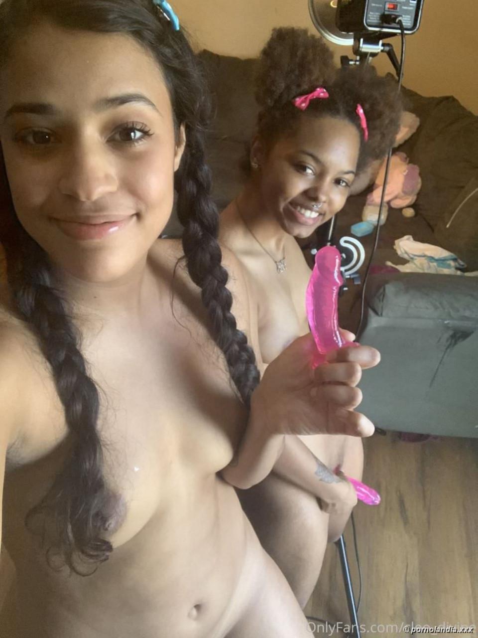 Mulata gostosa em 74 fotos porno - Foto 237267