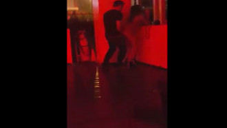 Casal flagrados fodendo no final da balada